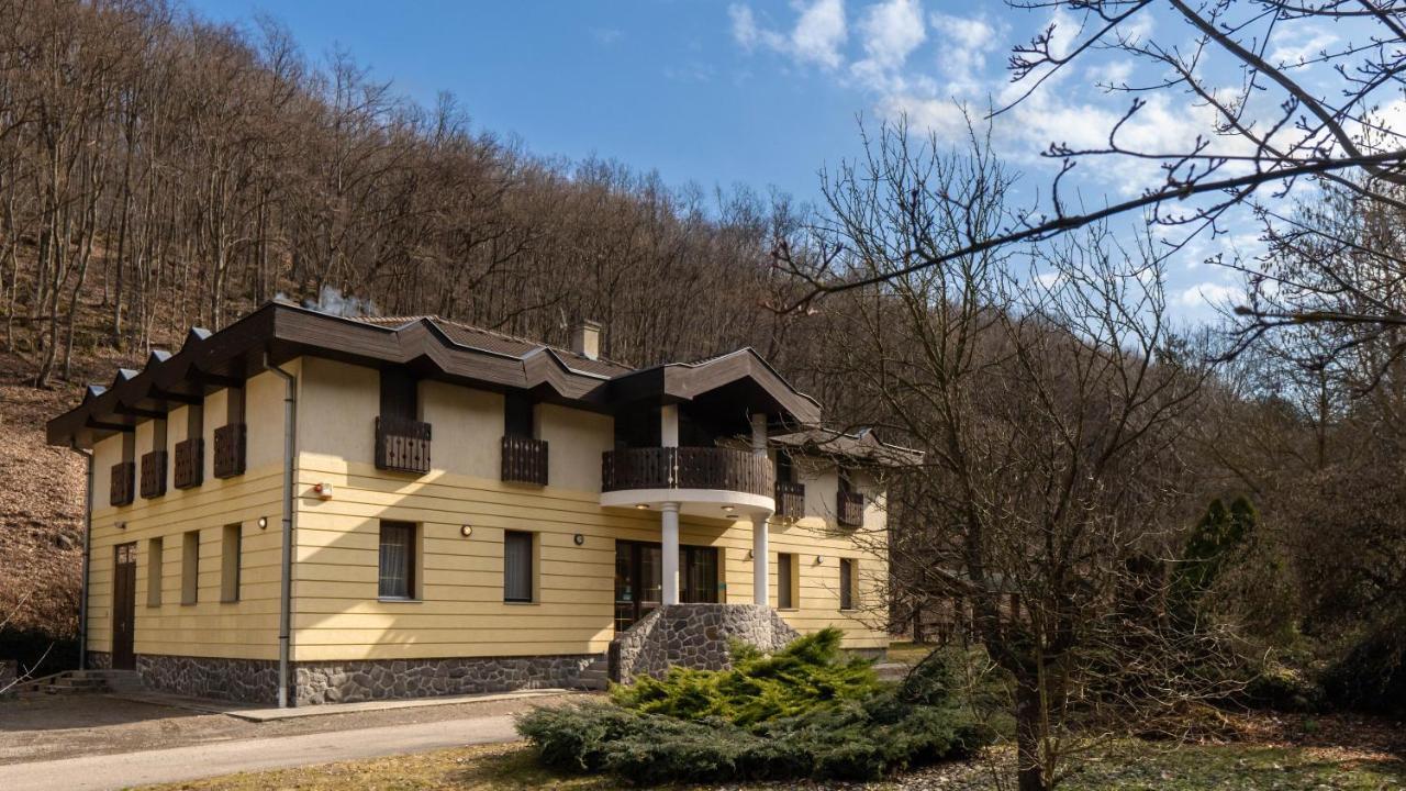 Hidegpataki Fakapu Vadaszhaz Abaújszántó Extérieur photo